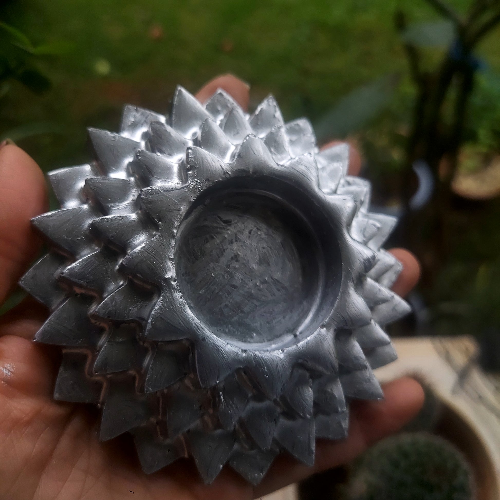 TREASURE PETAL - RESINVERSELUX- Where Art meets Soul