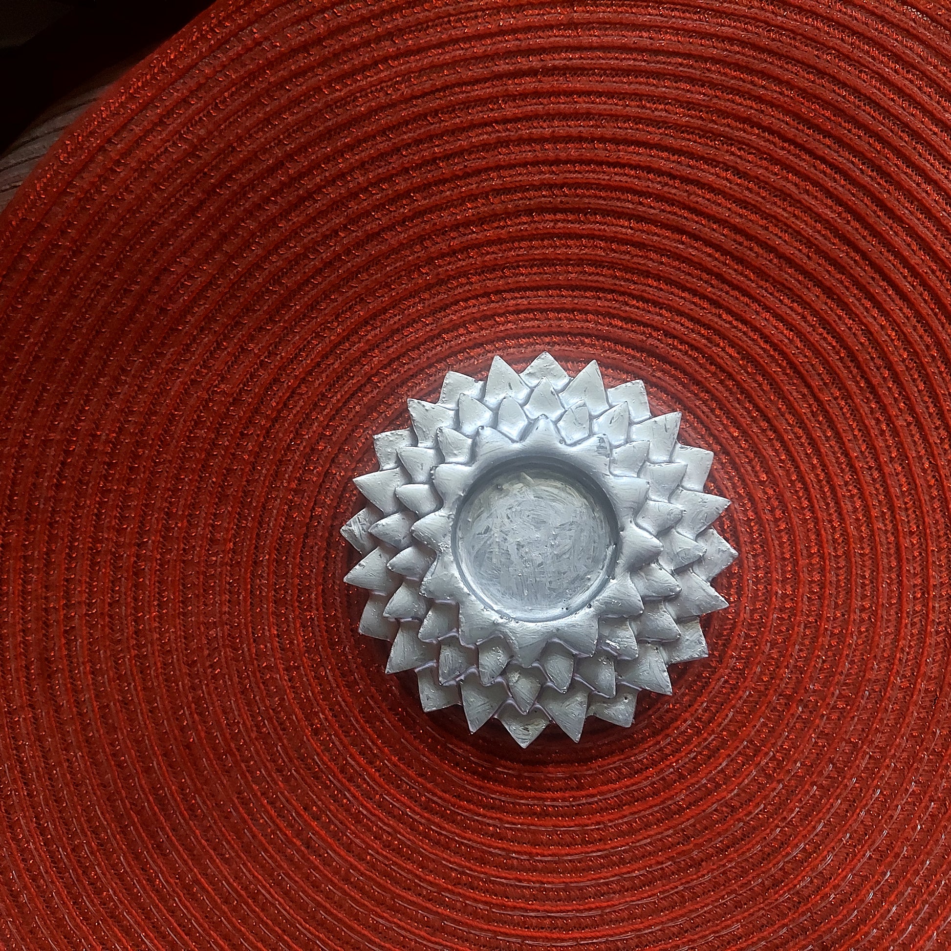 TREASURE PETAL - RESINVERSELUX- Where Art meets Soul