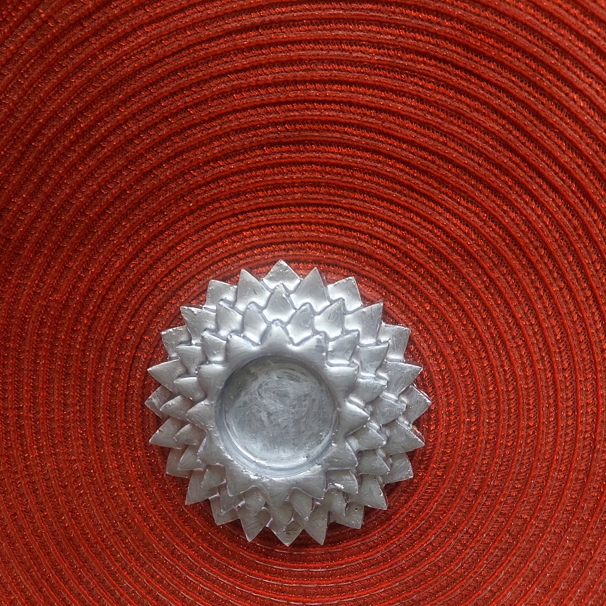 TREASURE PETAL - RESINVERSELUX- Where Art meets Soul